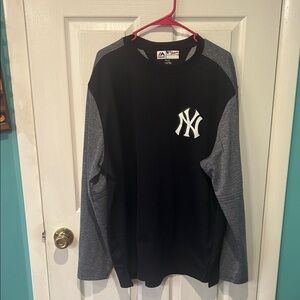 Majestic Authentic Collection Black Shirt